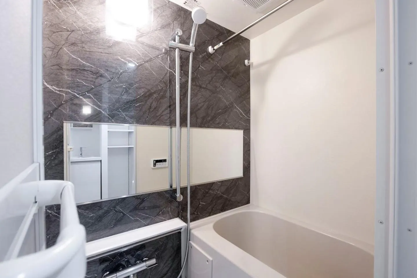 Daire Repure Nishiochiai Residence Tokyo