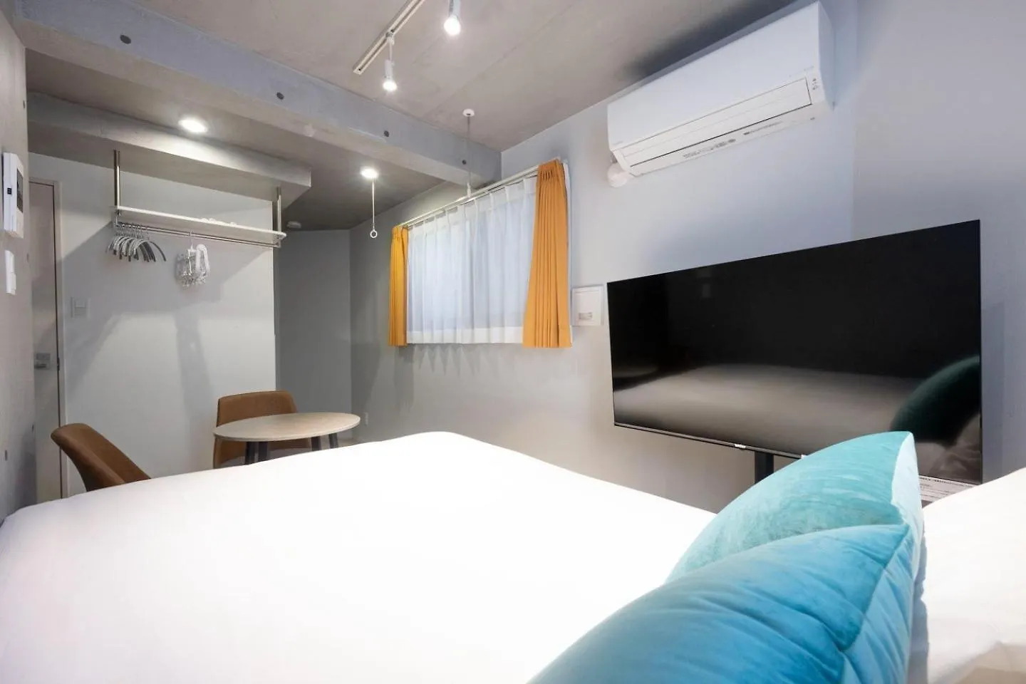 Apartment Repure Nishiochiai Residence Tokyo