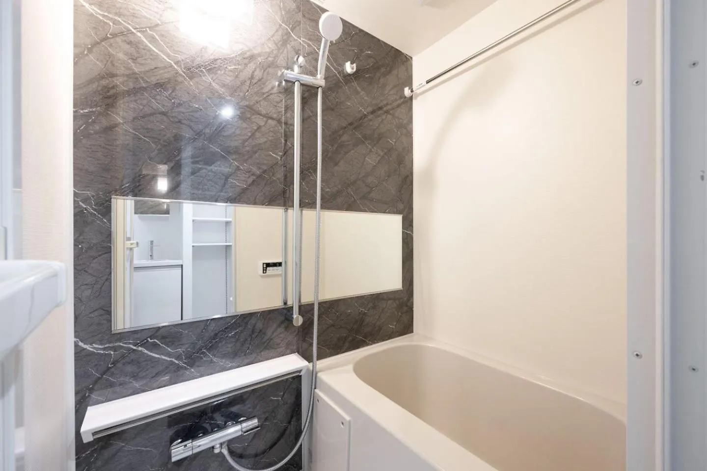 Repure Nishiochiai Residence Tokyo 0*,