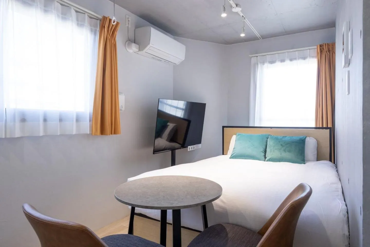 Repure Nishiochiai Residence Tokyo