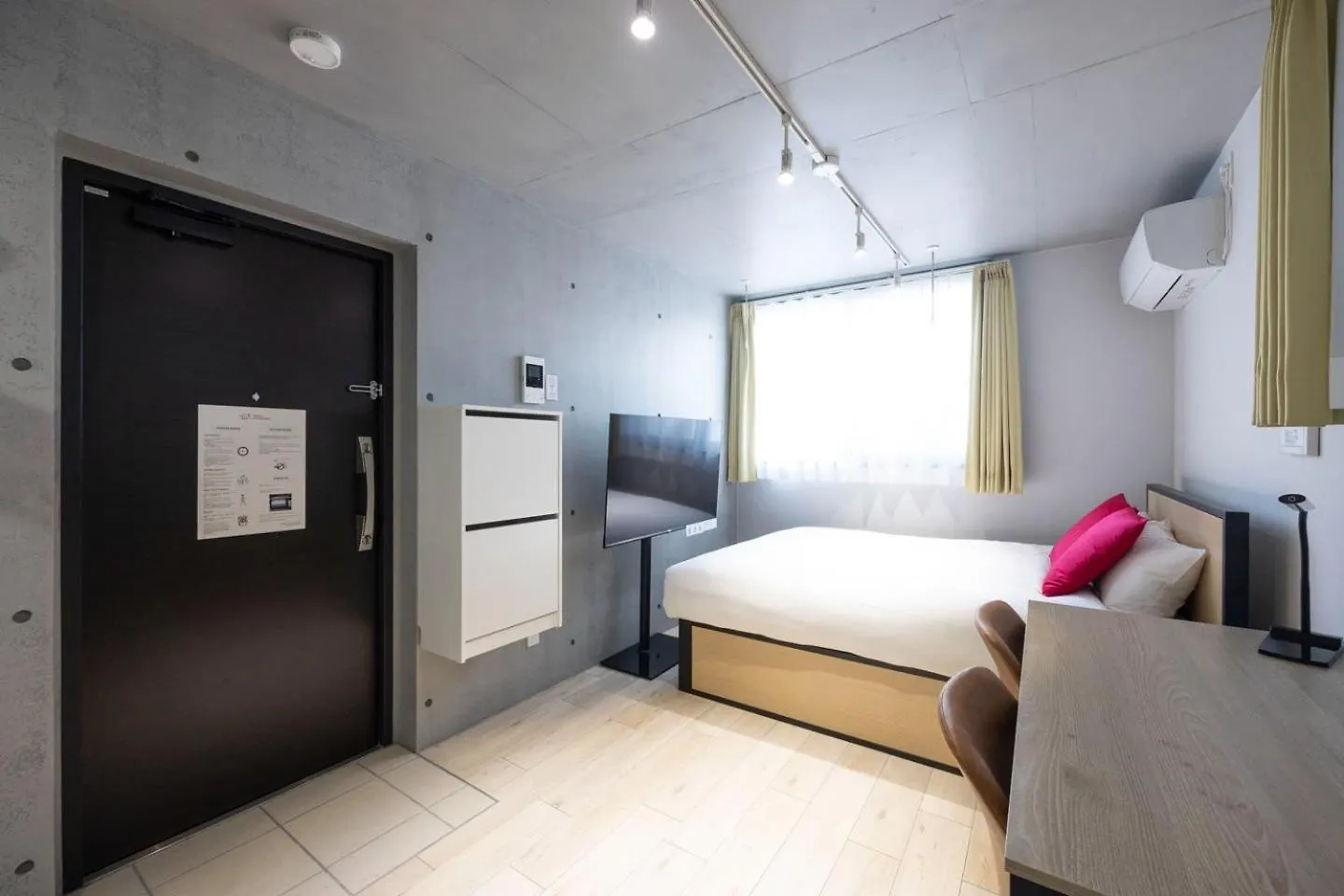 Apartment Repure Nishiochiai Residence Tokyo