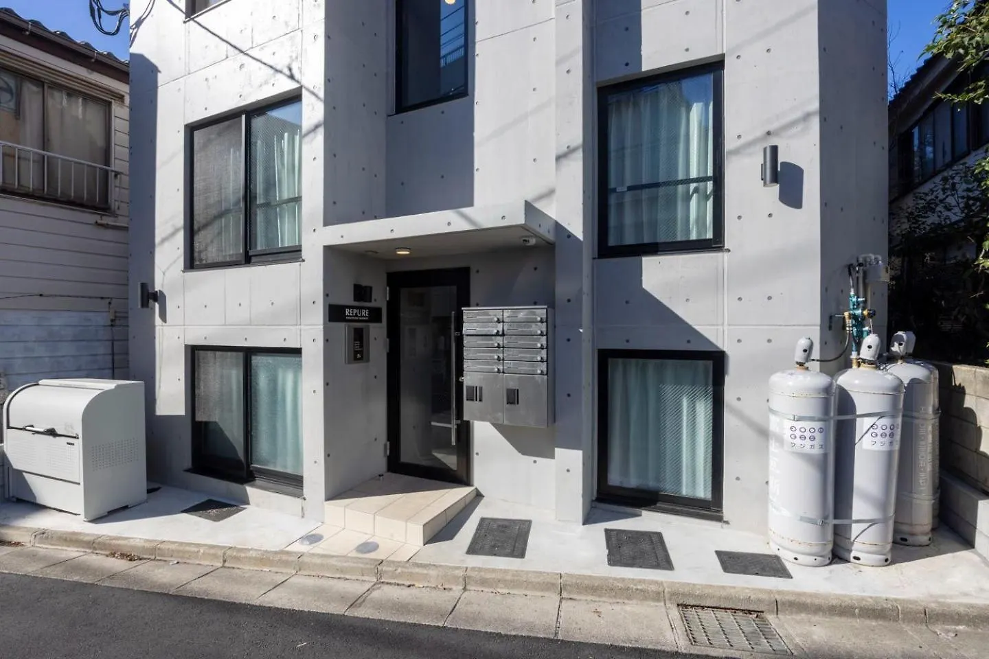 Repure Nishiochiai Residence Tokyo 0*,  Japan